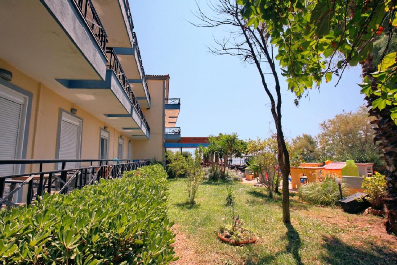 Pebble Beach Hotel Plomari Exteriér fotografie